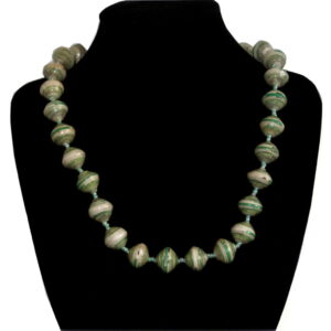 Handmade vintage bead necklace green